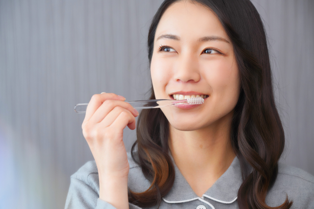 歯磨き「細かく動かす」の本当の意味